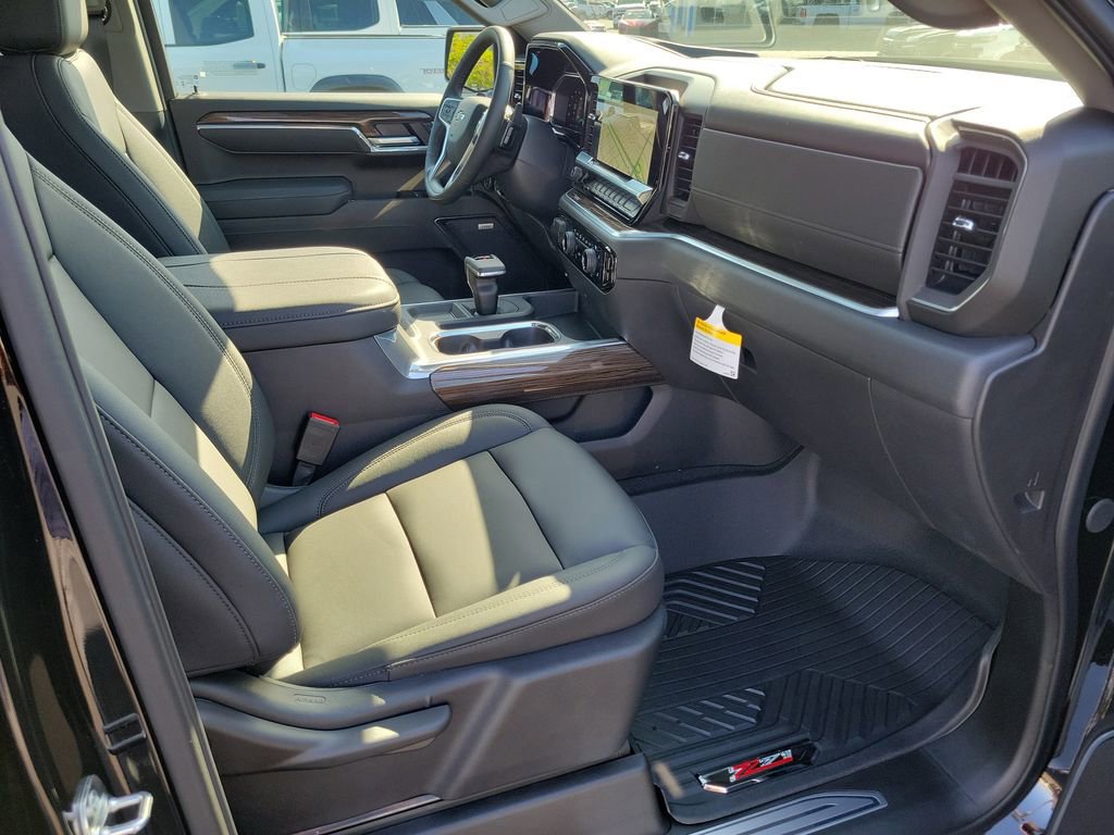 New 2026 Chevrolet Silverado 1500 RST image 18