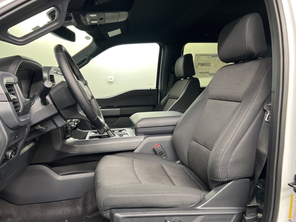 New 2026 Ford F150 XLT w/ Equipment Group 302A MID image 27