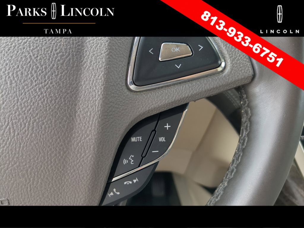 Used 2017 Lincoln MKX Reserve image 29