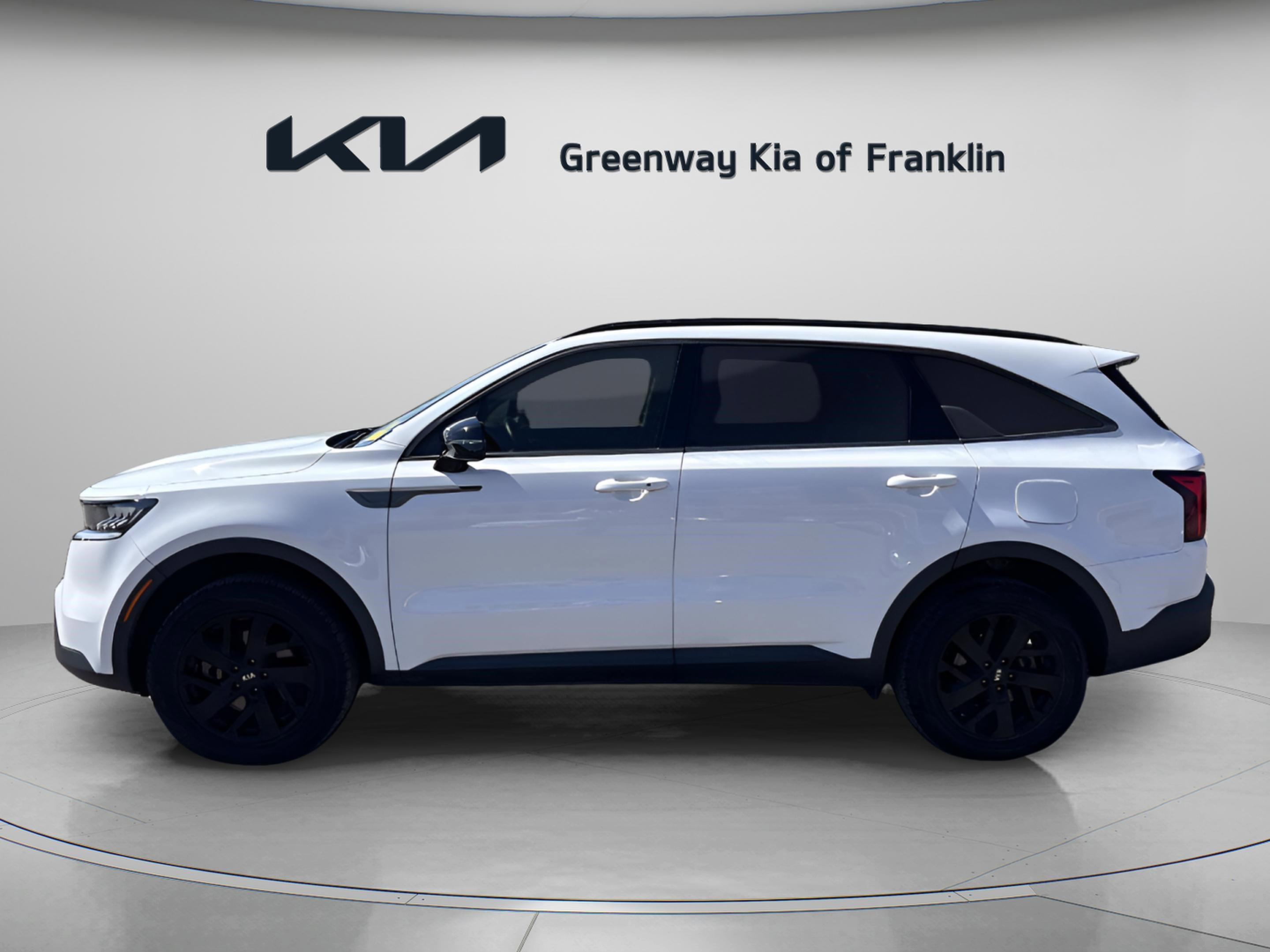 Used 2021 Kia Sorento S image 4