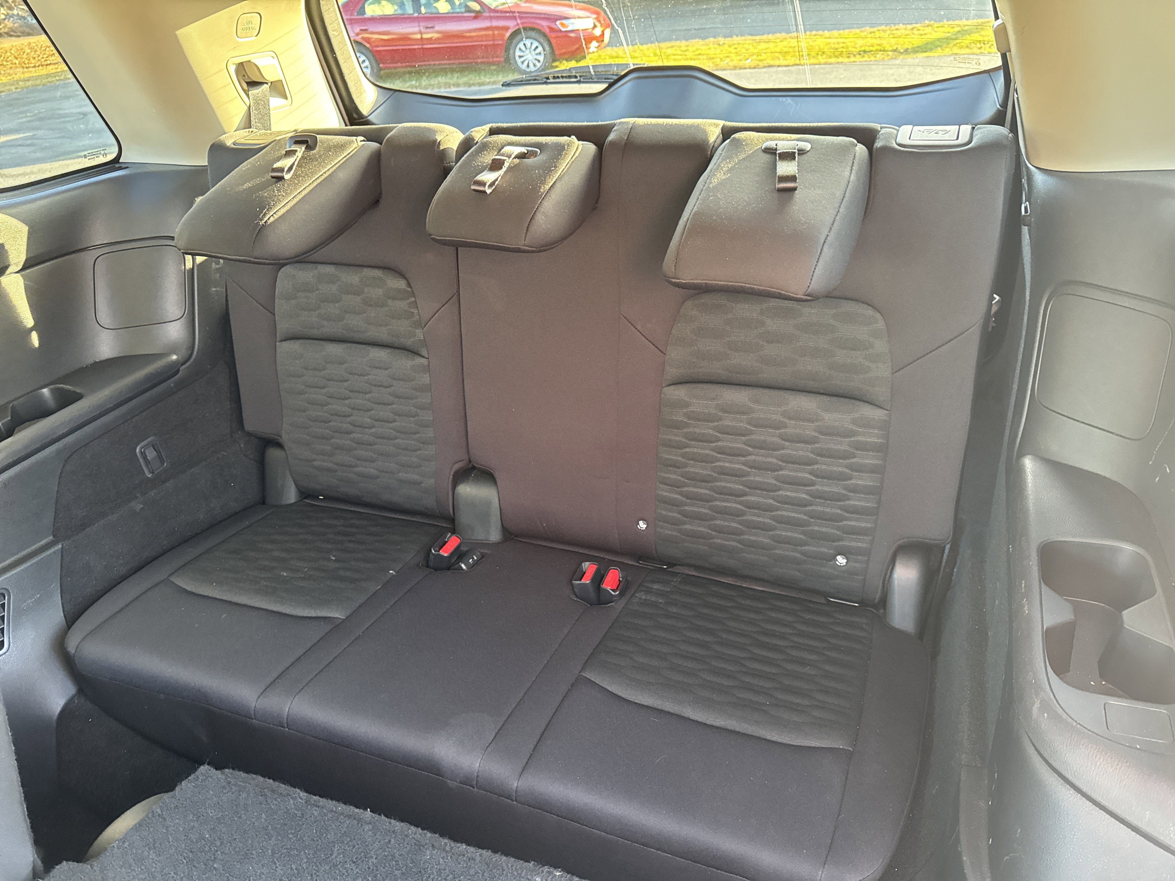 Used 2024 Nissan Pathfinder SV image 27