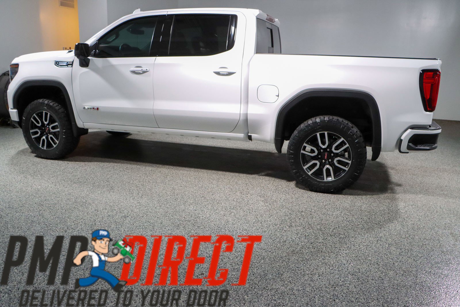 Used 2025 GMC Sierra 1500 AT4 w/ AT4 Preferred Package AWD/4WD image 10