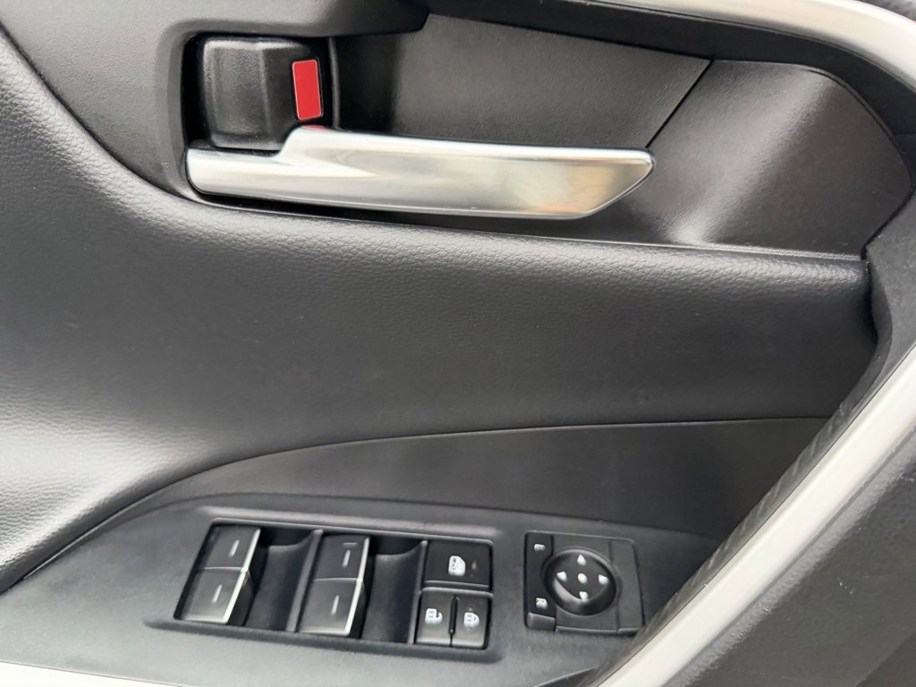 Used 2024 Toyota RAV4 Adventure image 10