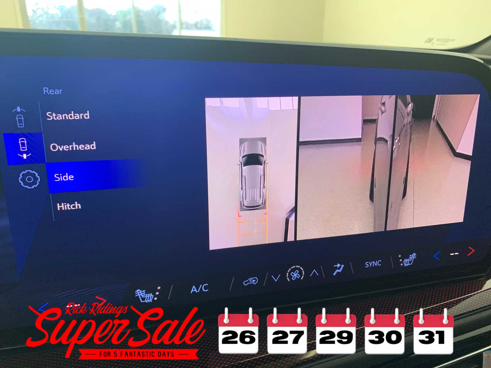 Used 2024 Chevrolet Traverse Z71 w/ Enhanced Driving Package image 39