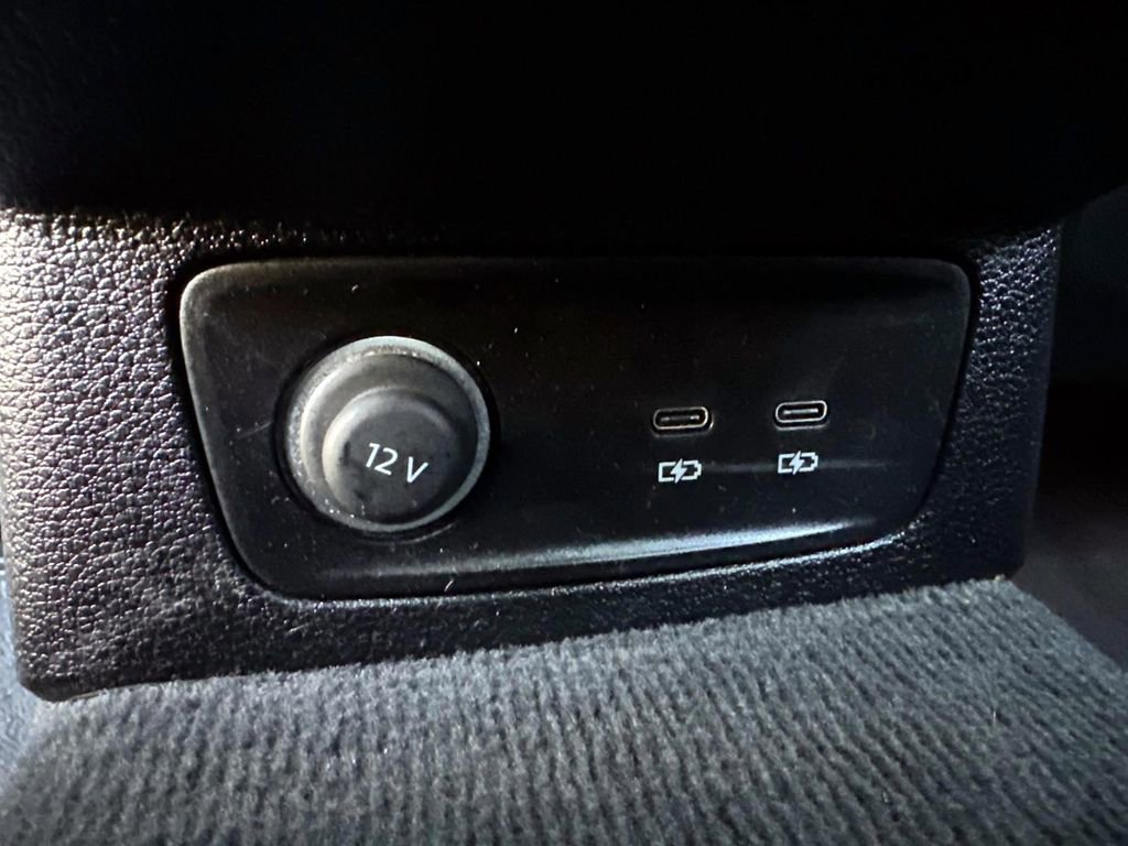 Used 2024 Audi Q3 2.0T Premium Plus w/ Premium Plus Package image 34