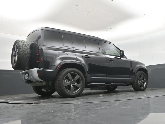 Used 2025 Land Rover Defender 110 S AWD/4WD image 40