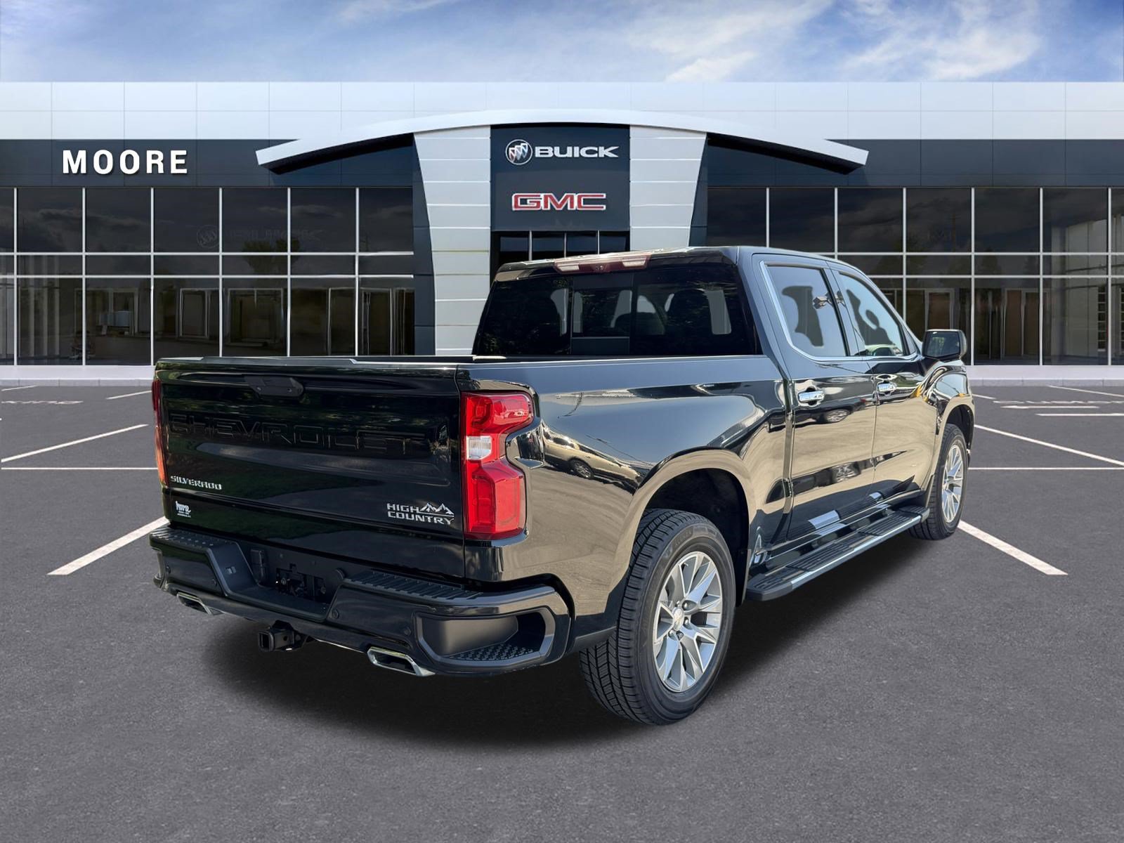 Used 2021 Chevrolet Silverado 1500 High Country w/ Technology Package AWD/4WD image 3