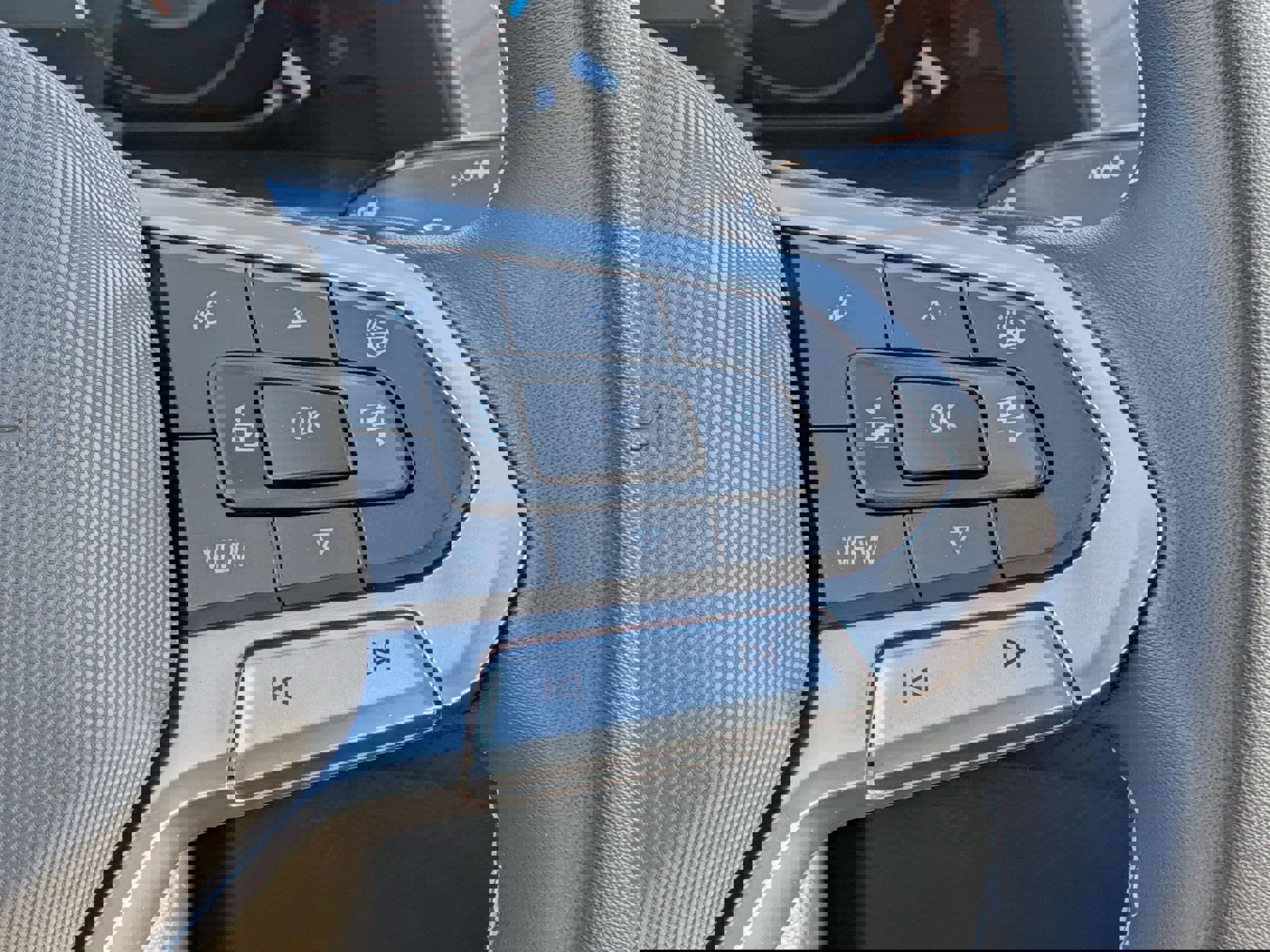 New 2026 Volkswagen Atlas SE image 19