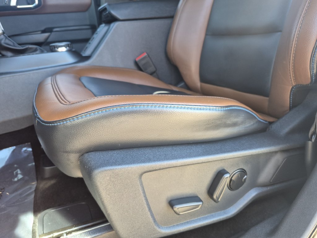 Used 2024 Ford Bronco Outer Banks AWD/4WD image 12