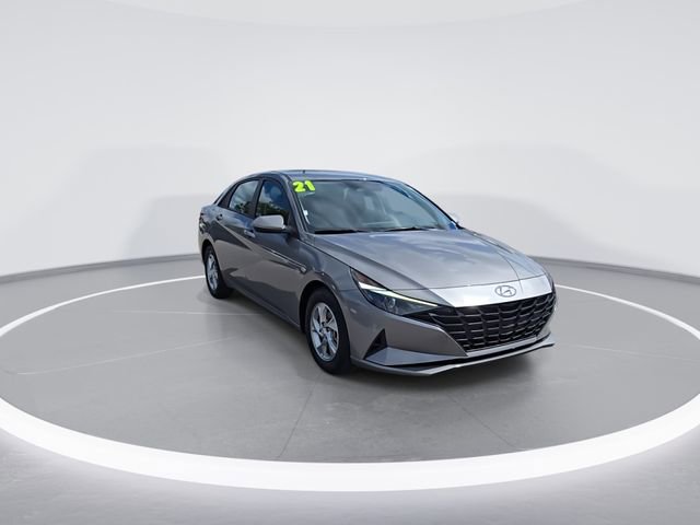 Certified 2021 Hyundai Elantra SE FWD image 2