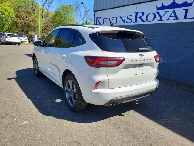 Used 2024 Ford Escape ST-Line AWD/4WD image 9