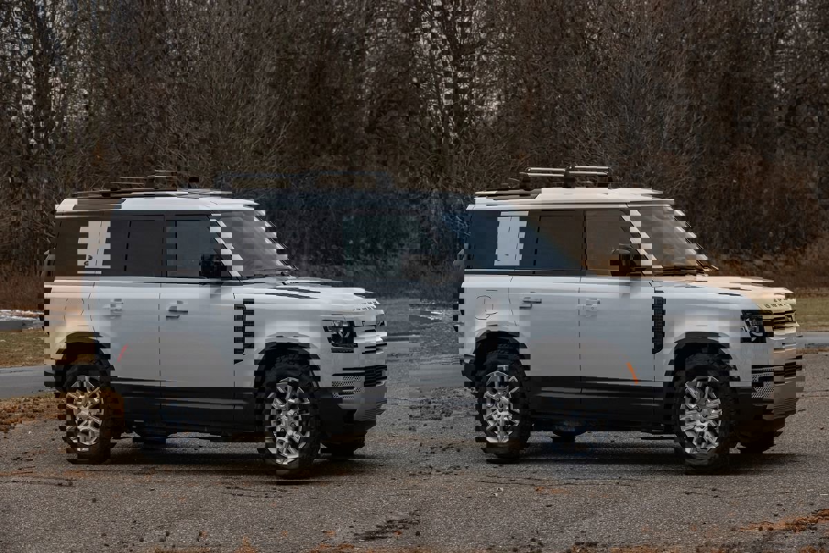 Used 2020 Land Rover Defender 110 S image 3