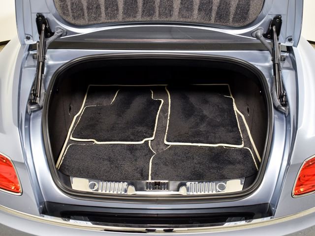 Used 2016 Bentley Flying Spur W12 image 47