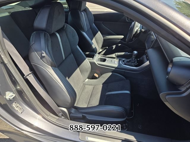 Used 2025 Toyota GR86 Premium RWD image 19