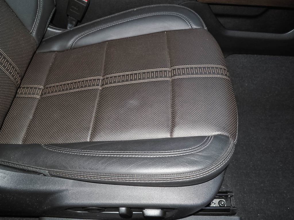 Certified 2023 Chevrolet Silverado 1500 High Country w/ High Country Premium Package image 19