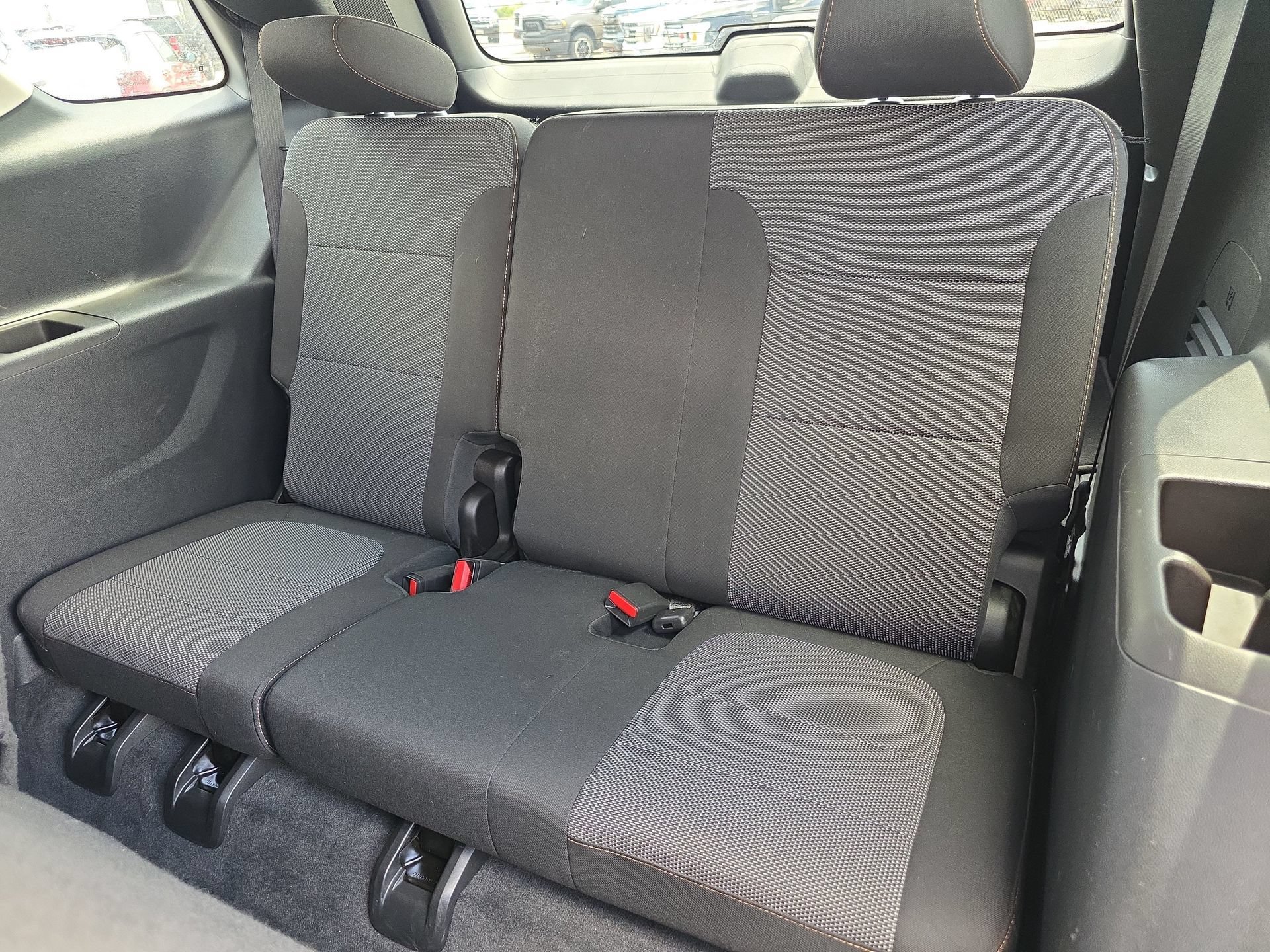 Used 2020 Chevrolet Traverse LS w/ LPO, Blackout Package FWD image 12