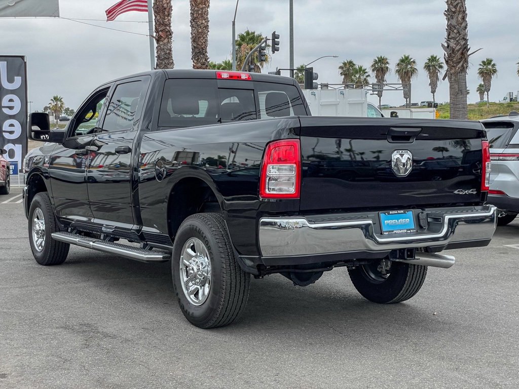 New 2024 RAM 2500 Tradesman w/ Chrome Appearance Group image 4