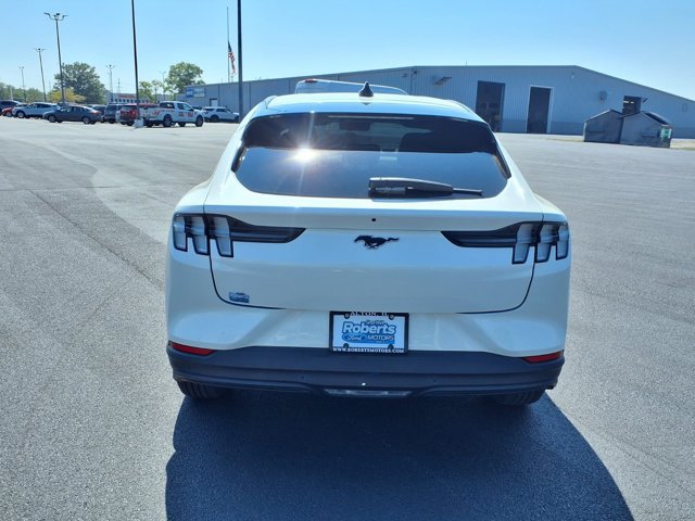 Certified 2023 Ford Mustang Mach-E Select AWD/4WD image 4