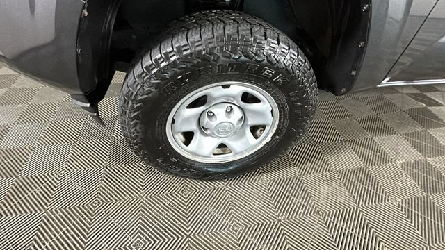 Used 2019 Toyota Tacoma SR w/ SR Convenience Package AWD/4WD image 9