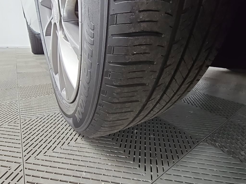 Used 2022 Buick Encore GX Essence w/ Experience Buick Package image 49