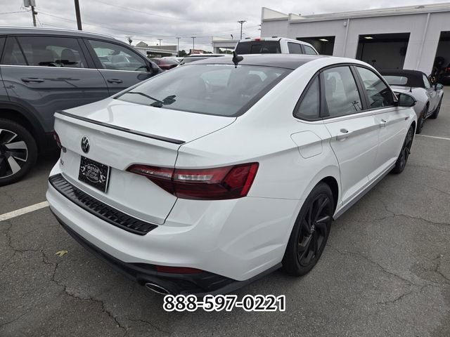 Used 2024 Volkswagen Jetta GLI Autobahn w/ GLI Black Package FWD image 5