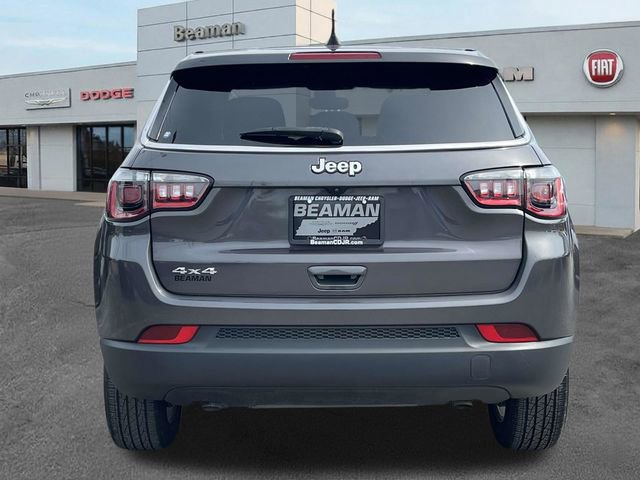 Used 2024 Jeep Compass Sport AWD/4WD image 6