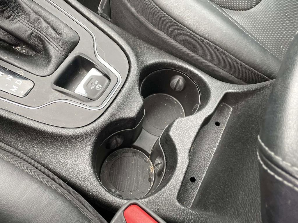 Used 2021 Jeep Cherokee High Altitude image 29