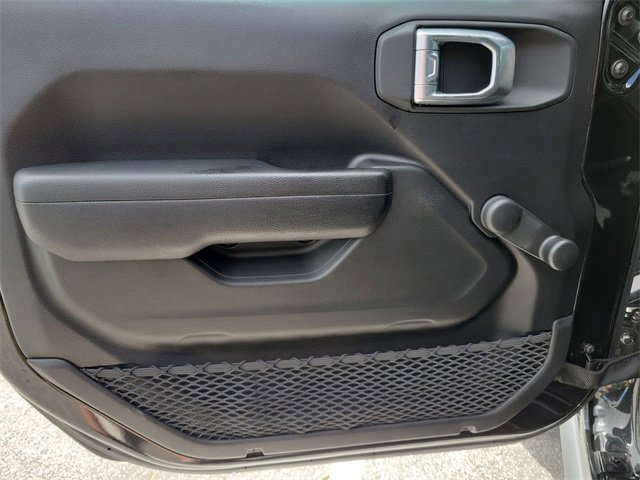 Used 2023 Jeep Gladiator Sport image 13
