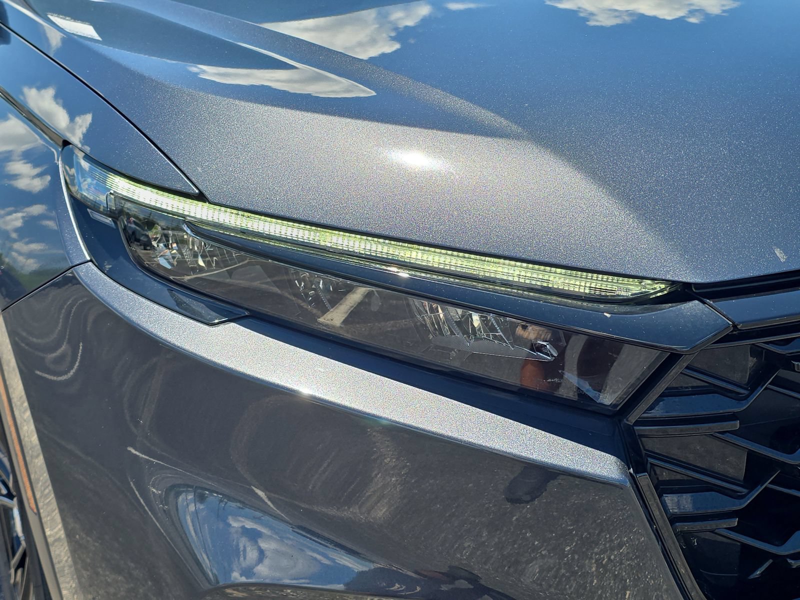 Certified 2025 Honda CR-V Sport image 7