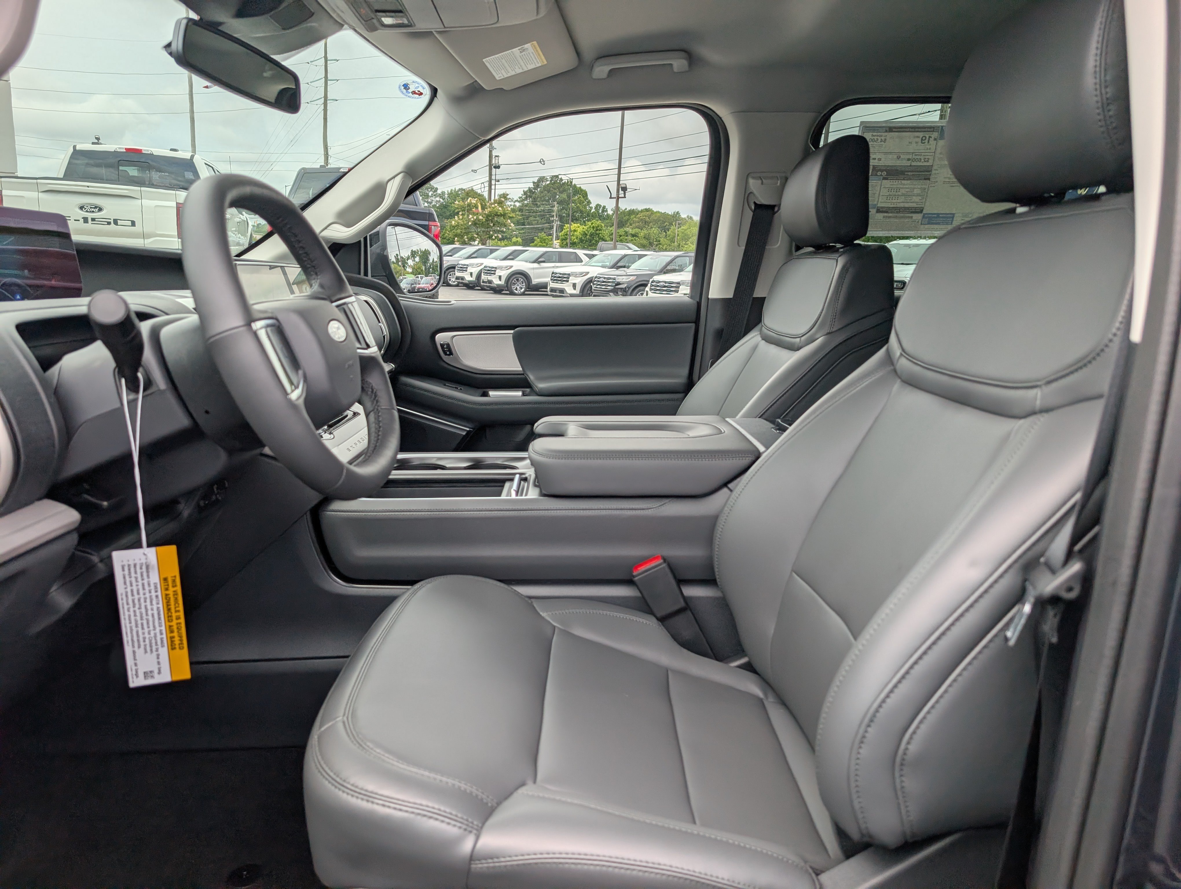 New 2026 Ford Expedition Active RWD image 19