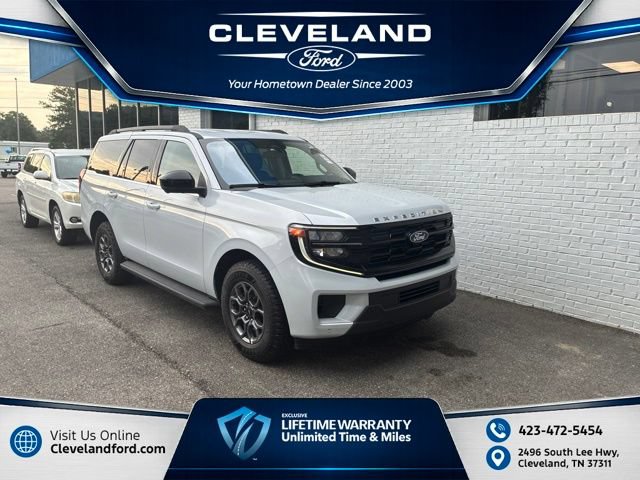 Used 2025 Ford Expedition Active RWD image 1
