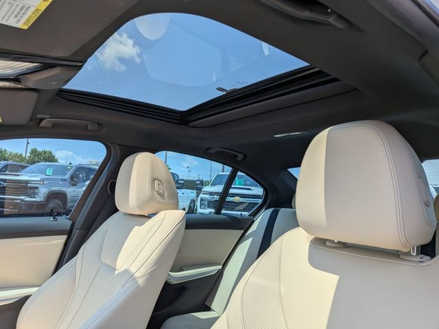 Used 2023 BMW 330i Sedan w/ Driving Assistance Package RWD image 17