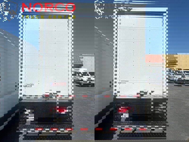 Used 2021 Freightliner Sprinter 3500 image 7