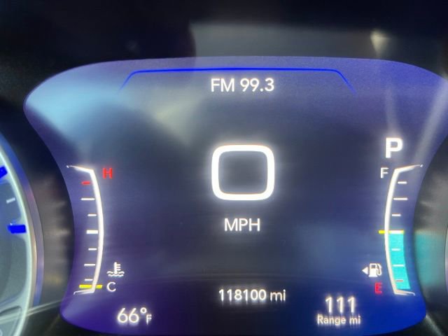 Used 2020 Chrysler Pacifica Limited image 17