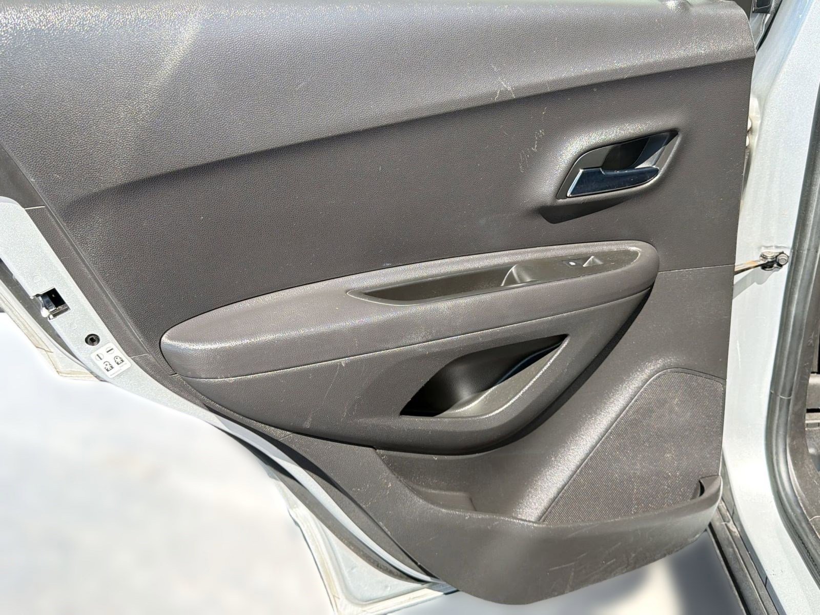 Used 2020 Chevrolet Trax LS w/ Tint and Cruise Package FWD image 28