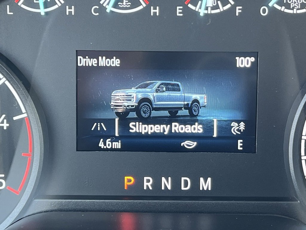 New 2026 Ford F350 XLT image 25