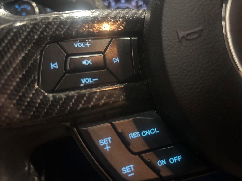 Used 2020 Ford Mustang Premium image 20