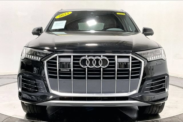 Used 2023 Audi Q7 3.0T Premium w/ Convenience Package AWD/4WD image 2