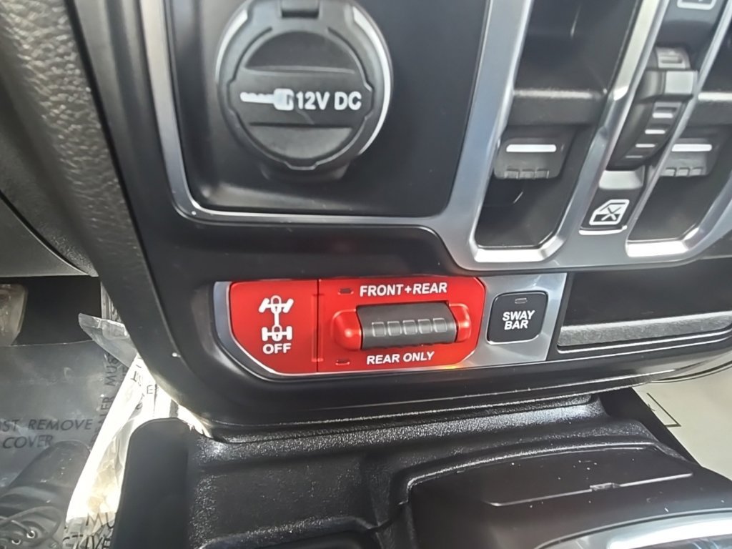 Used 2022 Jeep Wrangler Unlimited Rubicon 4xe AWD/4WD image 26
