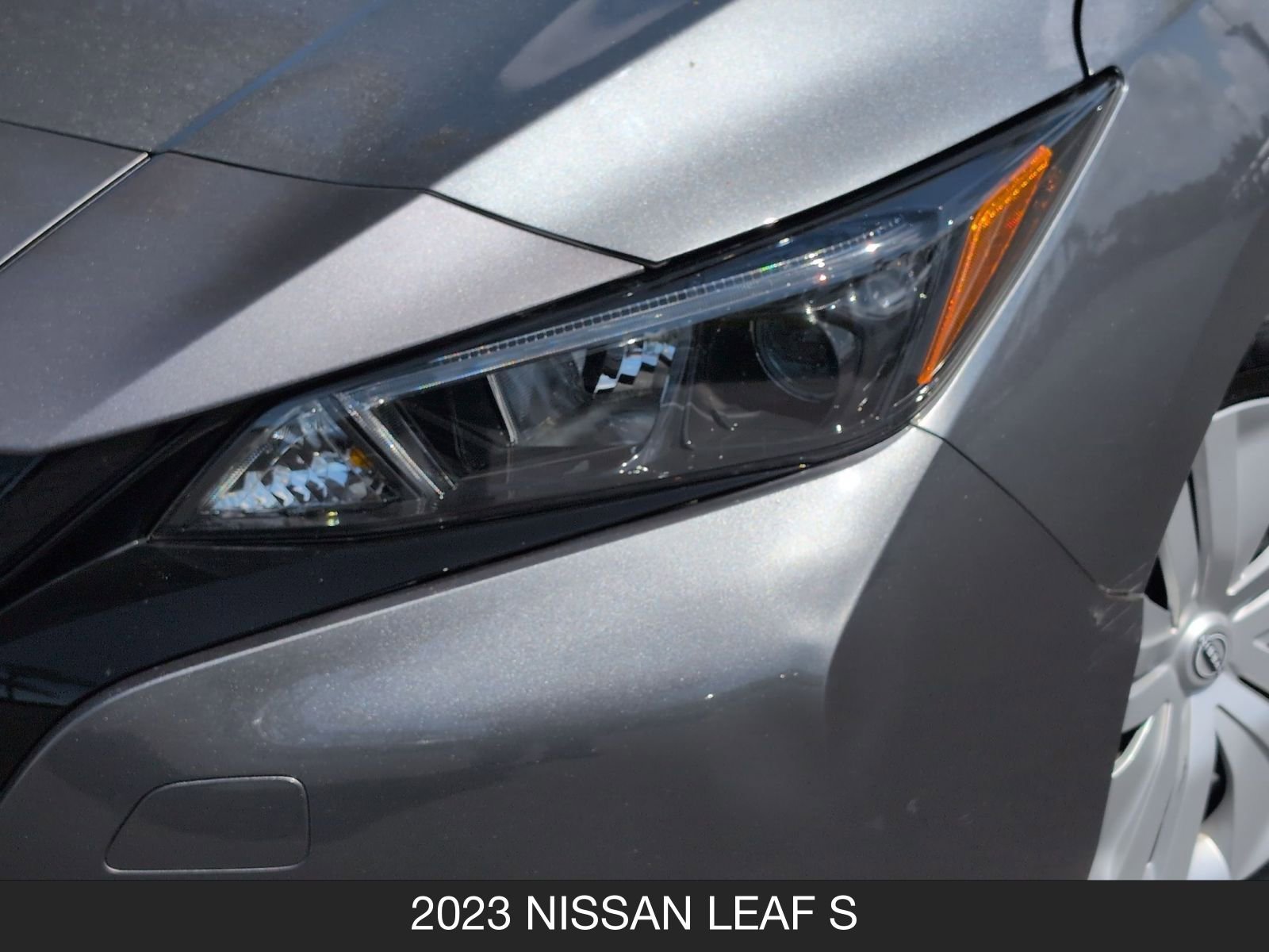 Used 2023 Nissan Leaf S image 7