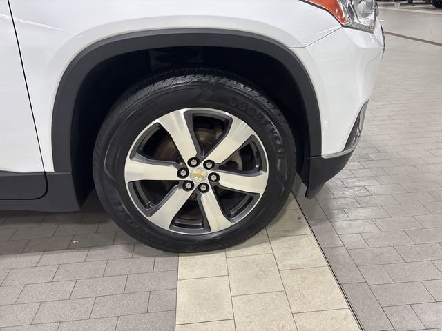 Used 2019 Chevrolet Traverse LT w/ LT Premium Package image 21