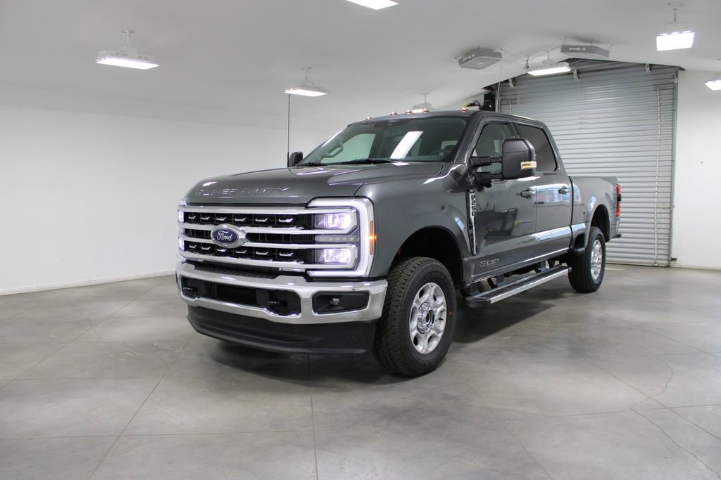 New 2026 Ford F250 XLT image 3
