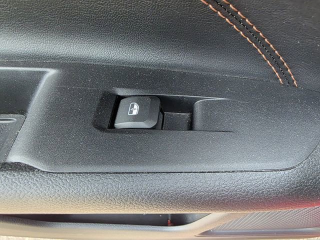 Used 2022 Jeep Compass Limited image 31