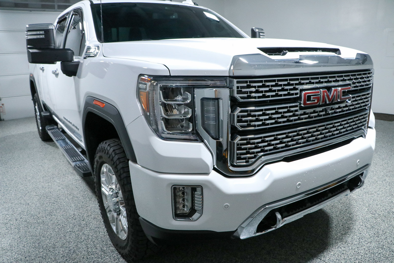 Used 2022 GMC Sierra 2500 Denali w/ Snow Plow Prep/Camper Package AWD/4WD image 5