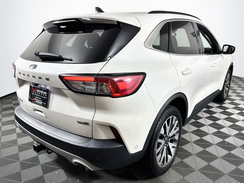 Used 2020 Ford Escape Titanium AWD/4WD image 7