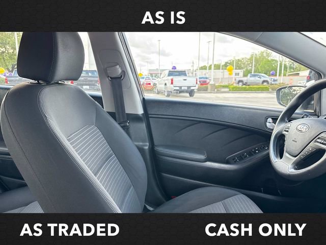 Used 2017 Kia Forte LX w/ LX Popular Package image 11