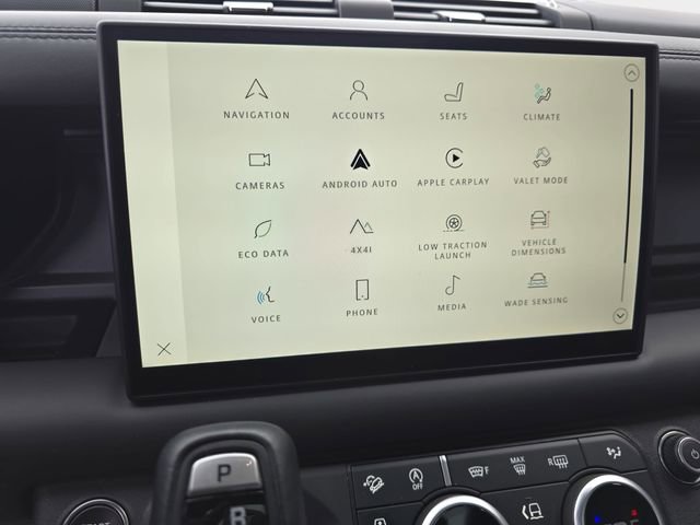 Used 2025 Land Rover Defender 130 V8 image 24