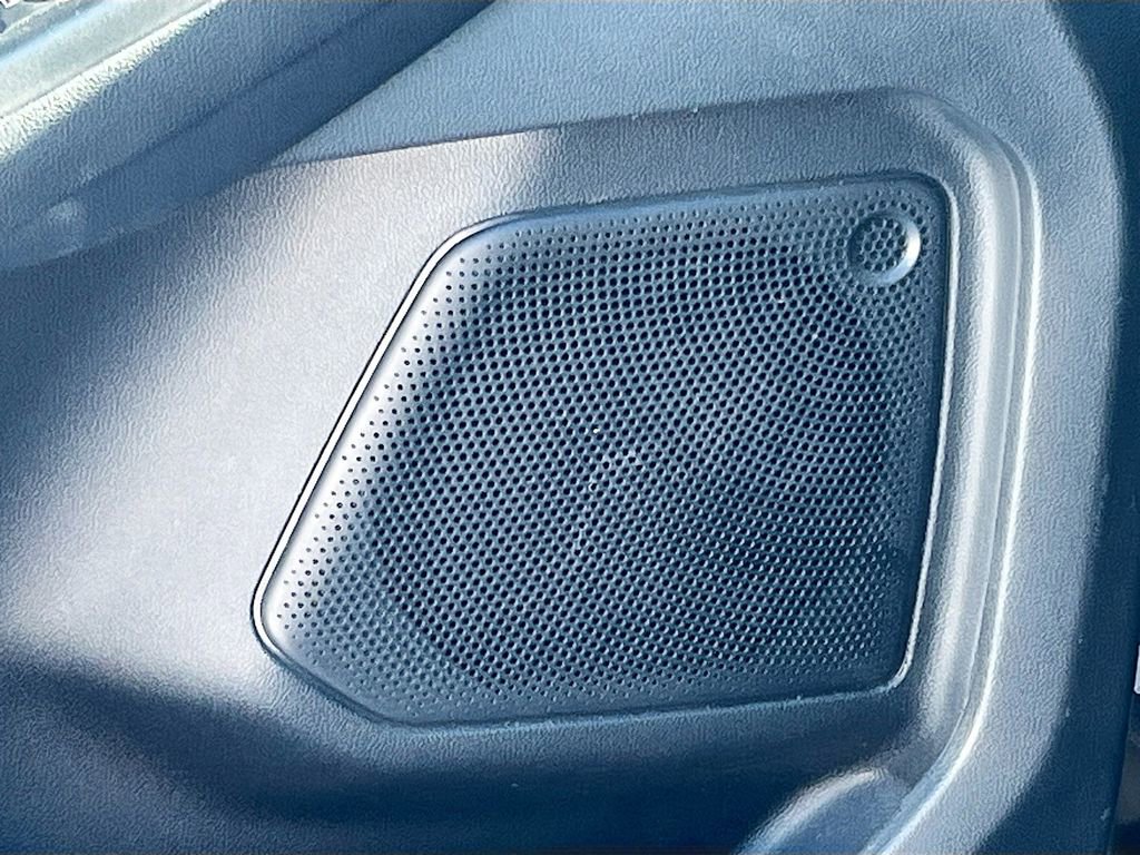 Used 2022 Ford Escape Titanium w/ Class II Trailer Tow Package image 19