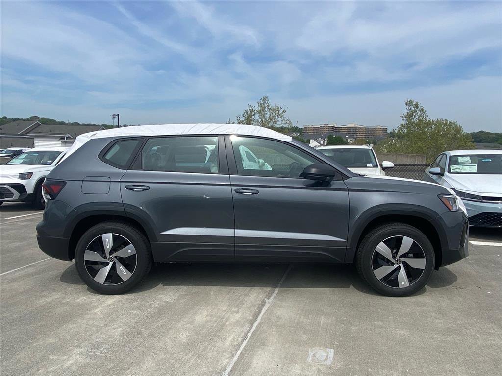 New 2026 Volkswagen Taos S AWD/4WD image 2