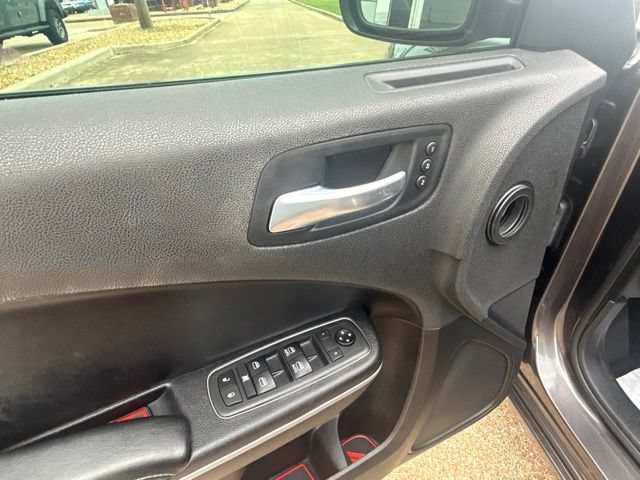 Used 2021 Dodge Charger SXT w/ Leather Interior Group RWD image 10
